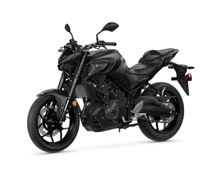 YAMAHA MT03 2025